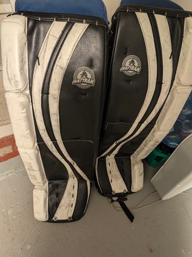 BANTRAM 34" Goalie Leg Pads (Used)