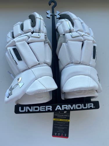 Under Armour Command pro 3 Lacrosse Gloves NWT