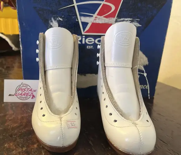 Riedell Figure Skates Junior 12.5 (New)