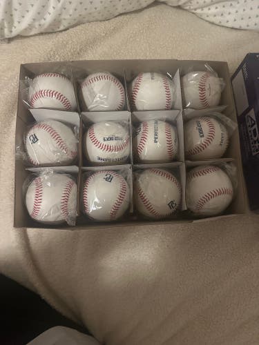 12 pack perfect game Baseballs