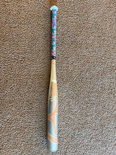 Mizuno Finch Alloy Bat (-13) 17 oz 30" (Used)