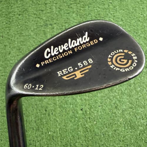 Cleveland Reg 588 Black Precision Forged Tour Zip Grooves 60 12 Left Handed