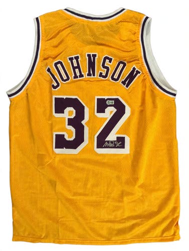 Magic Johnson Autographed Signed Yellow Lakers Jersey #32 NBA Beckett Witnessed