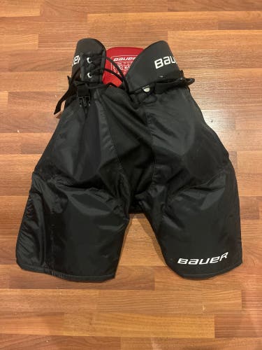 Men's Senior Medium Bauer Vapor X60 Hockey Pants (Used)