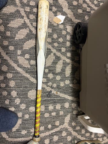 2023 Easton Ghost Unlimited Composite Bat (-11) 18 oz 29" (Used)