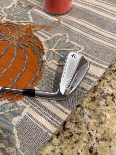 Taylormade P790 7 Iron