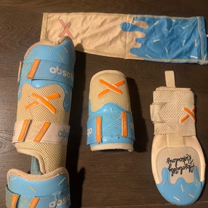 Blue Senior Sliding Mitt (Used)