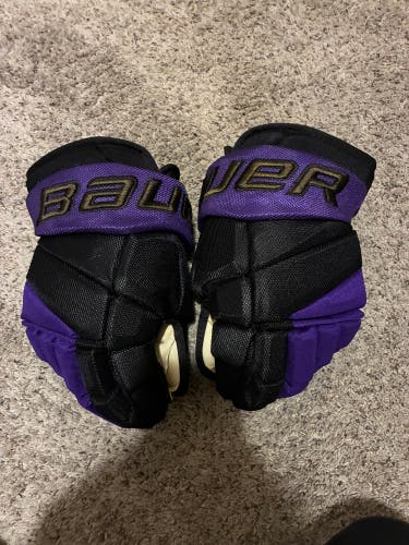 Bauer Vapor Team Pro Gloves 13" (Used)