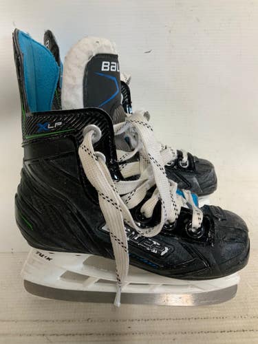 Used Bauer XLP Youth Hockey Skate Youth 10.0 11823-S000042453