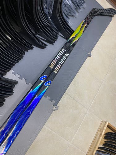 2 Pack New Bauer Vapor FlyLite RH 77 Flex P90TM