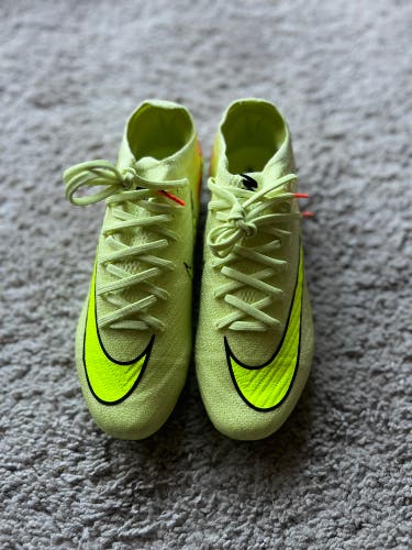 Green Women's Size M 4.0 (W 5.0) Nike Mercurial Vapor Cleats (New)
