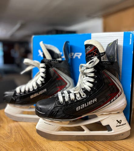 Bauer Vapor Fly40 Hockey Skates - Senior 6.5 (Like New)
