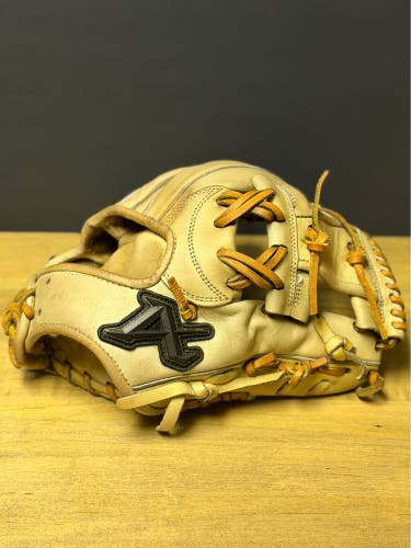 Rare Atoms Japanese Infield Baseball Glove made in Japan 11.25"
