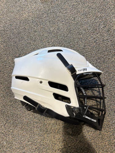 White Adult Cascade CPV-R Helmet (Used)