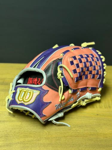 Rare Japanese Custom Wilson Staff Teddy 5W model RH Infield Baseball Glove 11.75" (Used)