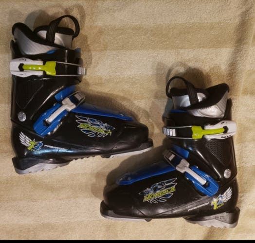 YOUTH 5.5/23.5 SKI BOOTS NORDICA FIRE ARROW T-2 Ski Boots *USED* NEW HEELS/ WASHED CLEANED 275mm