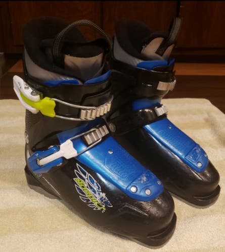 YOUTH 5.5/23.5 SKI BOOTS NORDICA FIRE ARROW T-2 Ski Boots *USED* NEW HEELS/ WASHED CLEANED 275mm