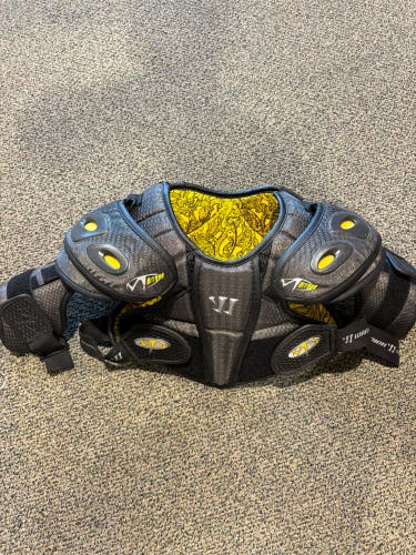Medium Youth Warrior Burn Hitman Shoulder Pads (Used)