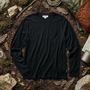 Icebreaker Mens M Black Merino Wool Long Sleeve T-Shirt Chest Pocket Gorpcore