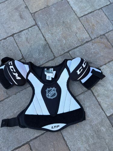 Men's Large Youth CCM LTP Shoulder Pads (Used)