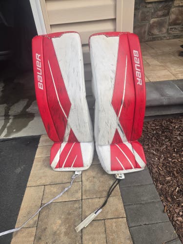 Medium 2020 Bauer Supreme 3S Goalie Leg Pads (Used)