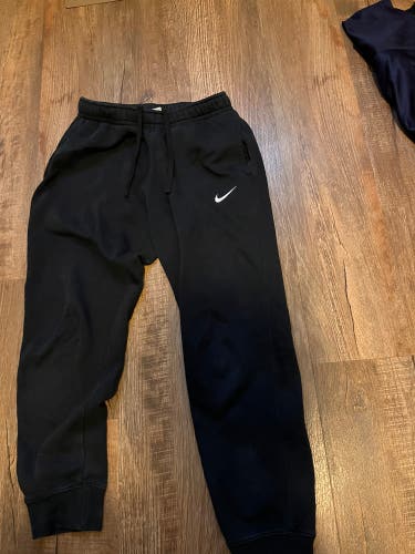 Black Small Men's Nike Pants (Used)