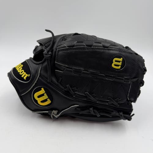 Wilson A2000 XL 12.5 Pitchers Outfield Baseball Glove