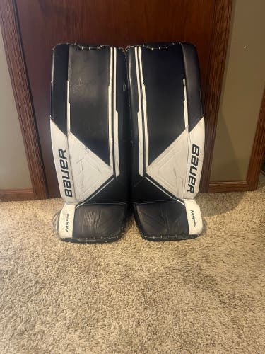 33" Bauer Supreme M5 Pro Goalie Leg Pads (Used)