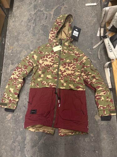 NEW Armada Lisbon Ski Jacket | Women's Medium
