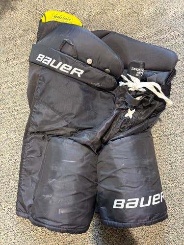 Black Senior Large Bauer Supreme S27 Hockey Pants (Used)