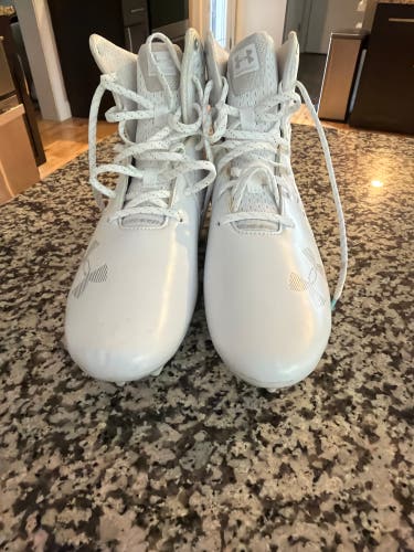 White Women's Size M 8.0 (W 9.0) Adult Under Armour Highlight High Top Molded Cleats (Used)