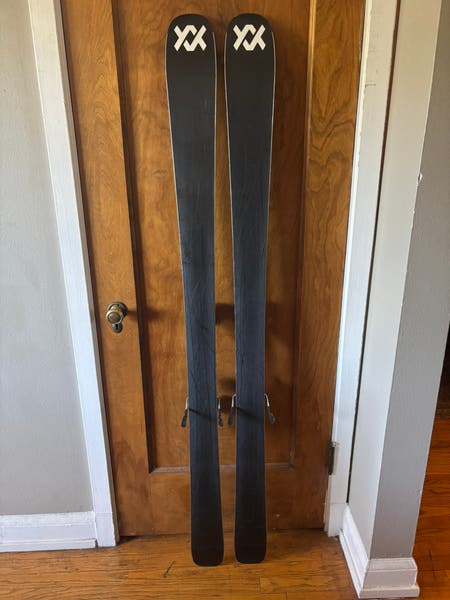 Volkl Mantra 88 177cm with Marker Griffon GripWalk Bindings