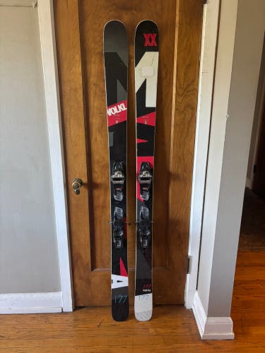Volkl Mantra 177cm with Adjustable Marker Griffon GripWalk Bindings