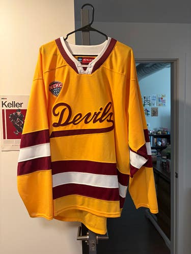 Men's Arizona State NCAA Hockey Jersey (Used) - CCM Size XL