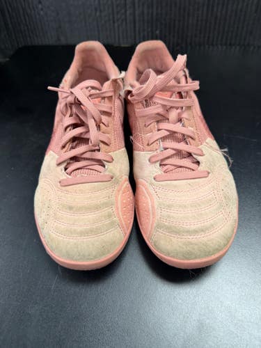 Used Nike Soccer Indoor Shoes Pink Youth 06.5 11849-S000045329