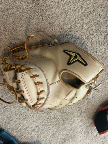 All Star CM3000 RH Catcher's Baseball Glove 34" (Used)