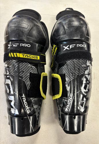 Junior CCM Tacks XF Pro 9" Shin Pads (Used)