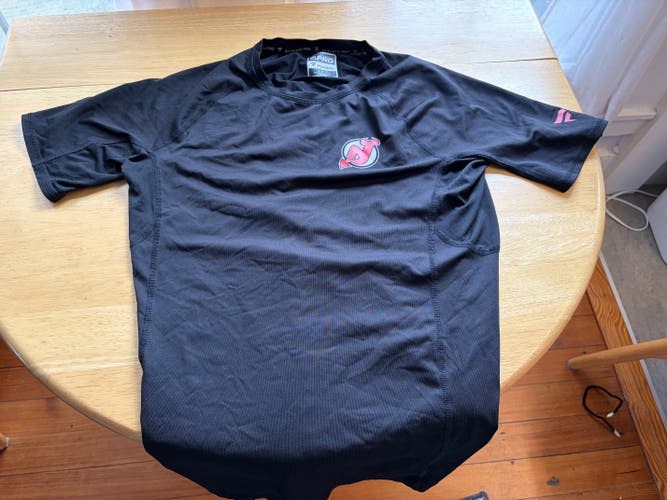 NJ Devils Team Shortsleeve Tee Shirt