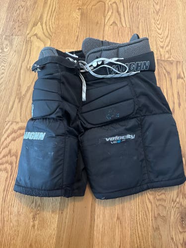 Junior Small / Medium Vaughn Velocity VE8 Hockey Goalie Pants (Used)