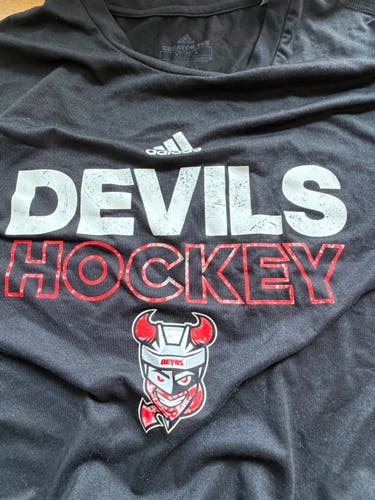 Adidas NJ Devils Team Tee Shirt