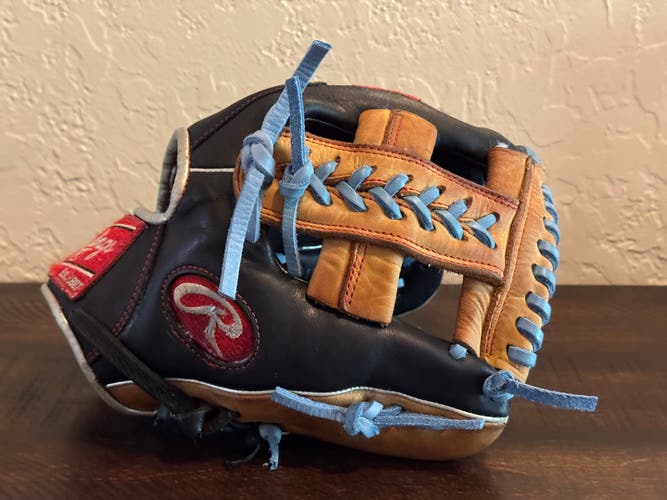 Rawlings R9 RH Infield Baseball Glove 11" (Used)