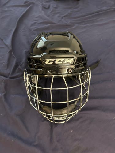 Small CCM Super Tacks X Helmet (Used)
