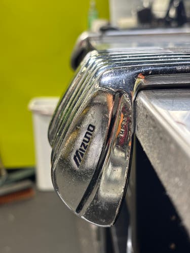 Mizuno MP-33 Right Handed Iron Set (Used)