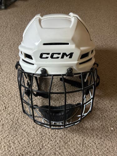 Small CCM Tacks 720 Helmet (Used)