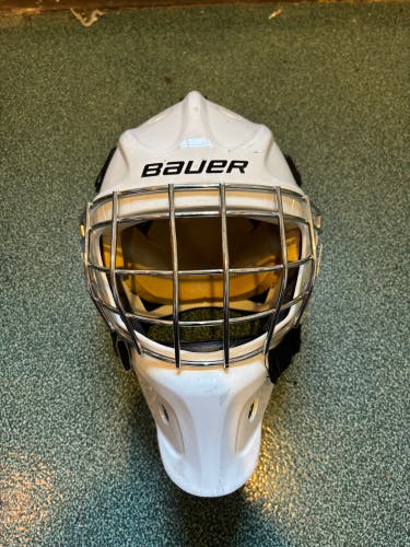 Senior Medium Bauer NME 3 Goalie Mask (Used)