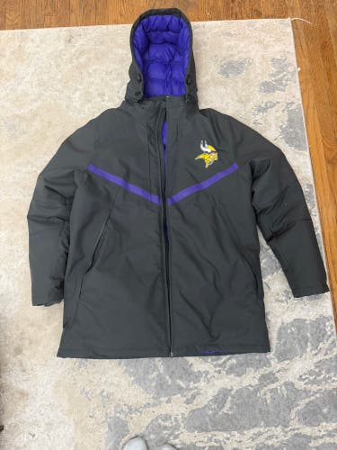 Minnesota Vikings Team Issued Down Jacket