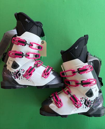 Mondo 24 & 24.5 Black Diamond Shiva 110 Ski Boots (Used)