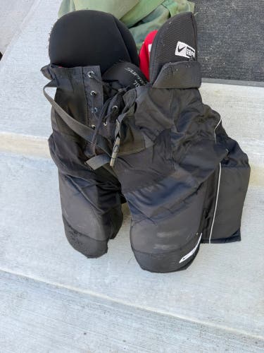 Senior Used Large Bauer Hockey Pants