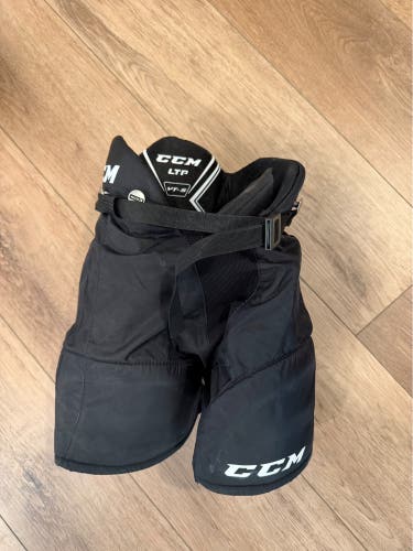 Youth Small CCM LTP Hockey Pants (Used)