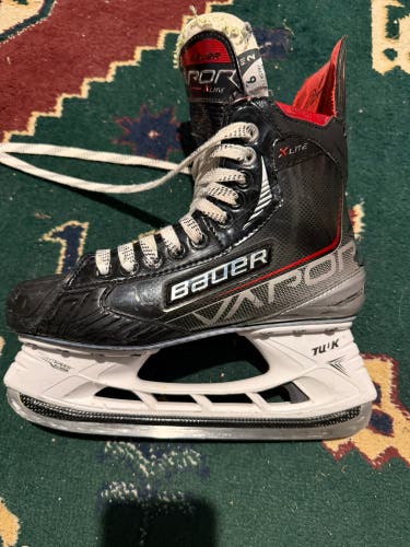 2024 Bauer Vapor X-Lite Hockey Skates Size 6 (Used) - Includes Steel
